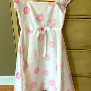 Lovely eyelet Spring Dress. Tie-back dress